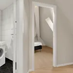 307sb10 - Three Bedroom Apartment